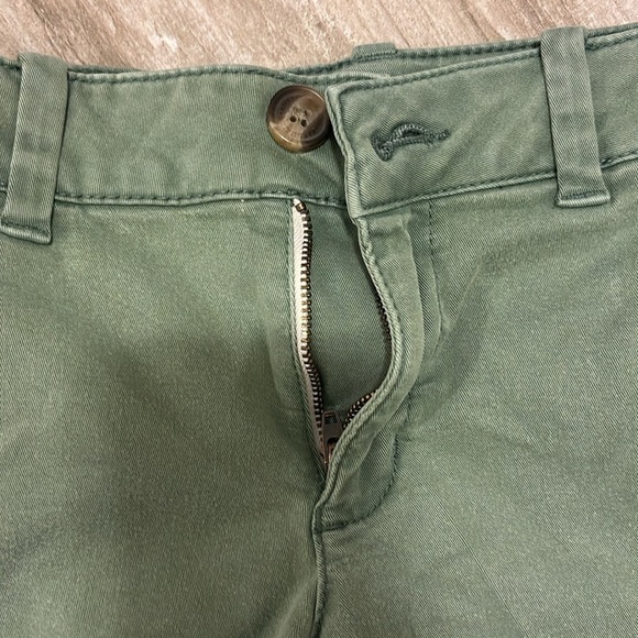 Green American Eagle Size 4 shorts - Picture 3 of 7